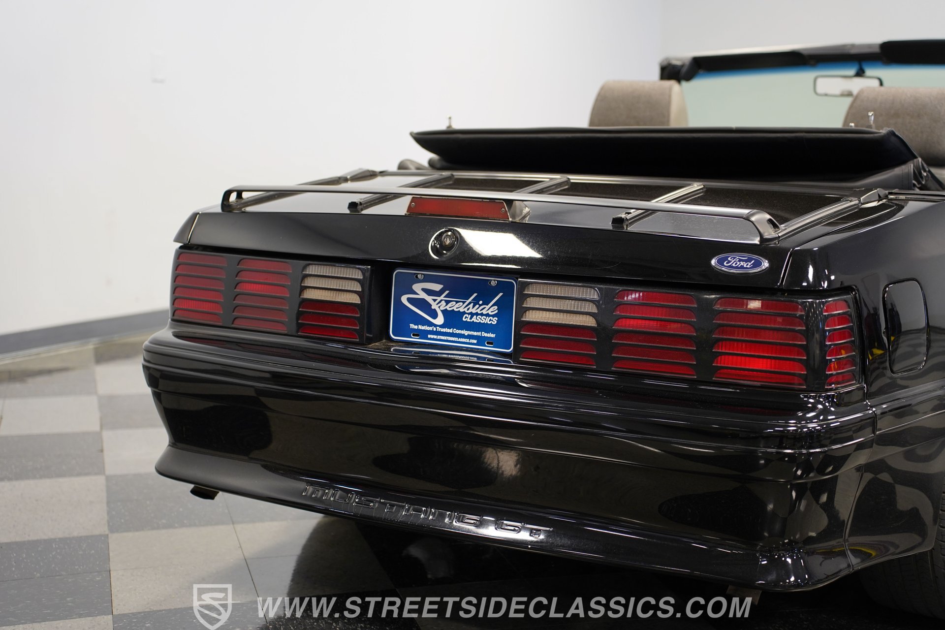 Used 1989 Ford Mustang GT RWD image 27