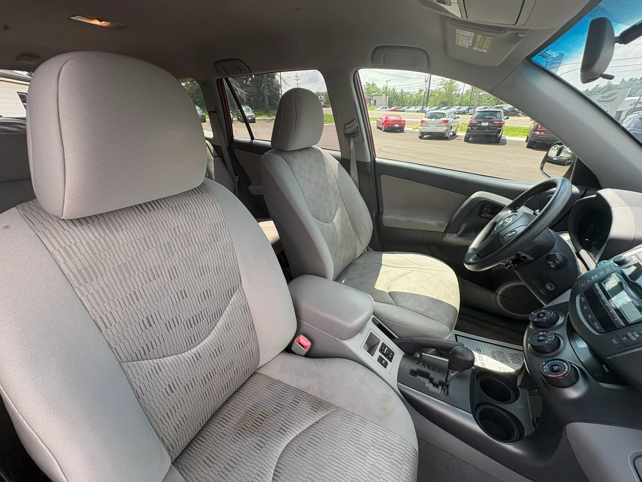 Used 2010 Toyota RAV4 4WD image 26
