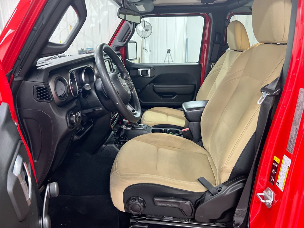 Used 2021 Jeep Wrangler Unlimited Sport AWD/4WD image 19