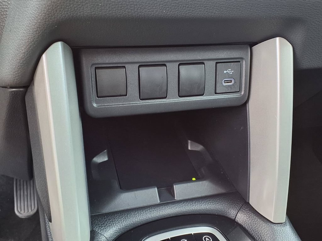 Used 2024 Toyota Corolla Cross LE FWD image 25