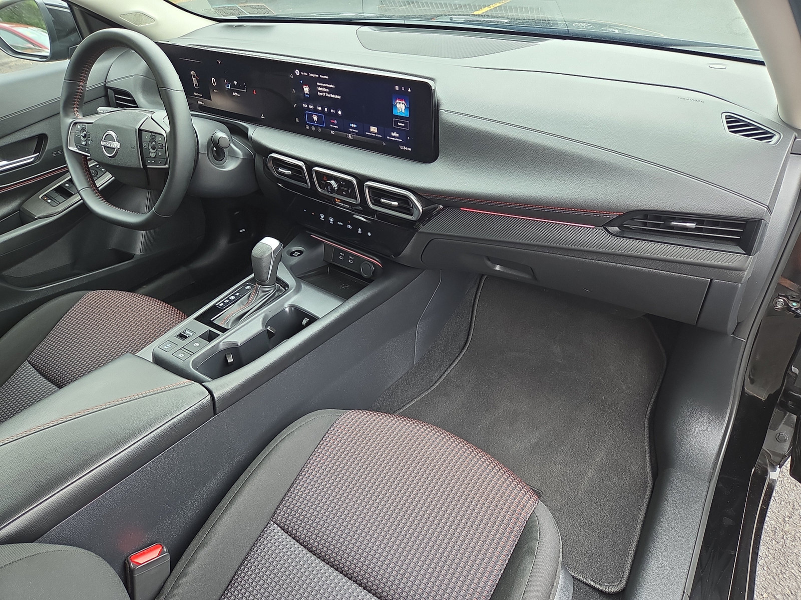 Used 2026 Nissan Sentra SR w/ Floor Mat Package FWD image 14