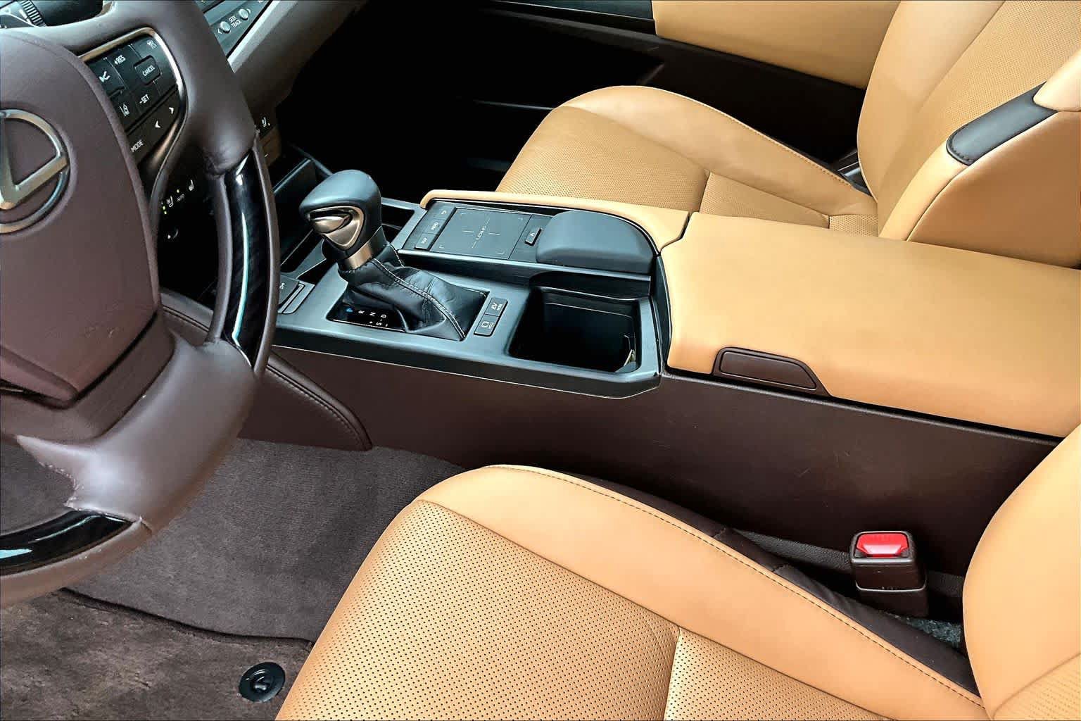 Used 2019 Lexus ES 300h w/ Premium Package FWD image 16