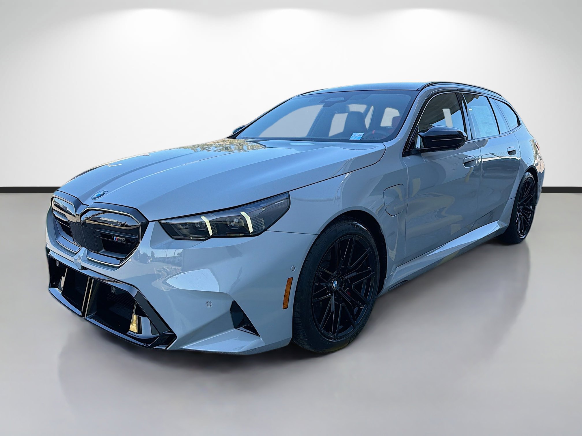 New 2026 BMW M5 Touring image 7