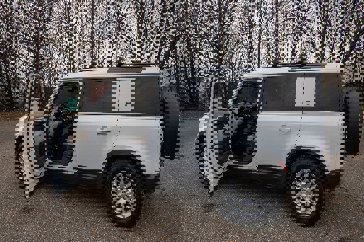 Used 2020 Land Rover Defender 110 S image 6