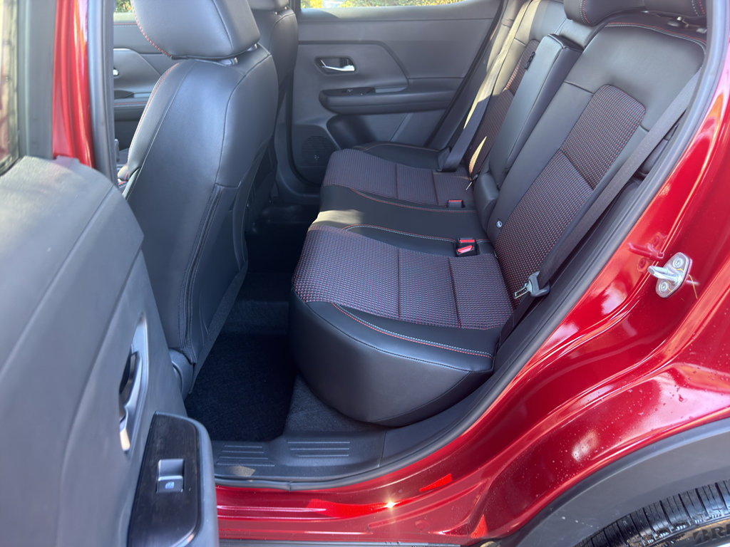 New 2026 Nissan Kicks SR image 30