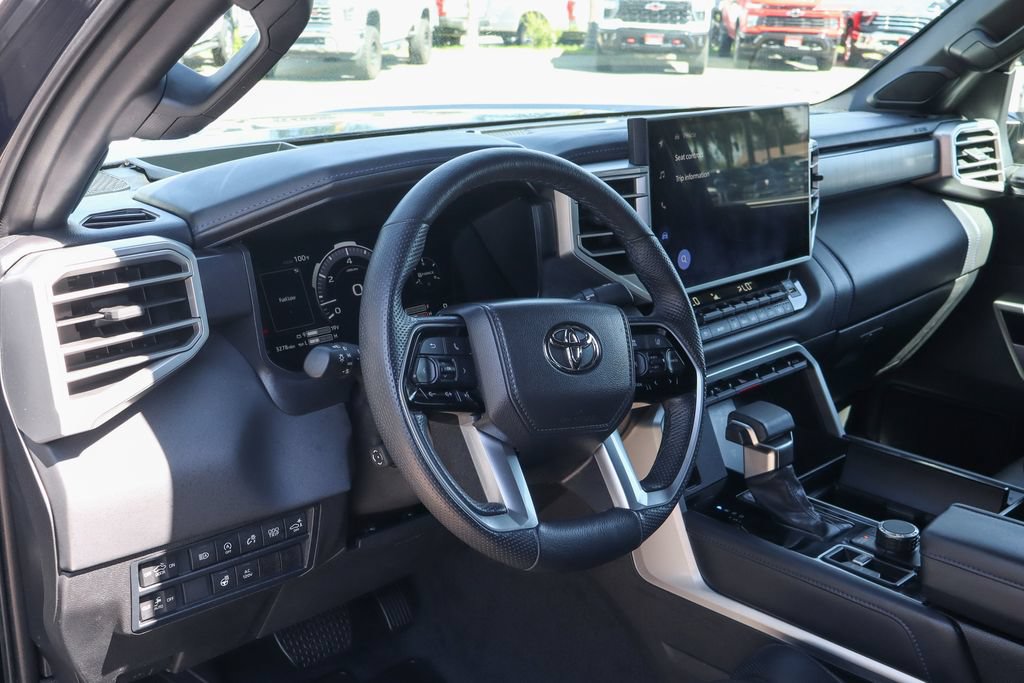 Used 2025 Toyota Tundra Platinum AWD/4WD image 23