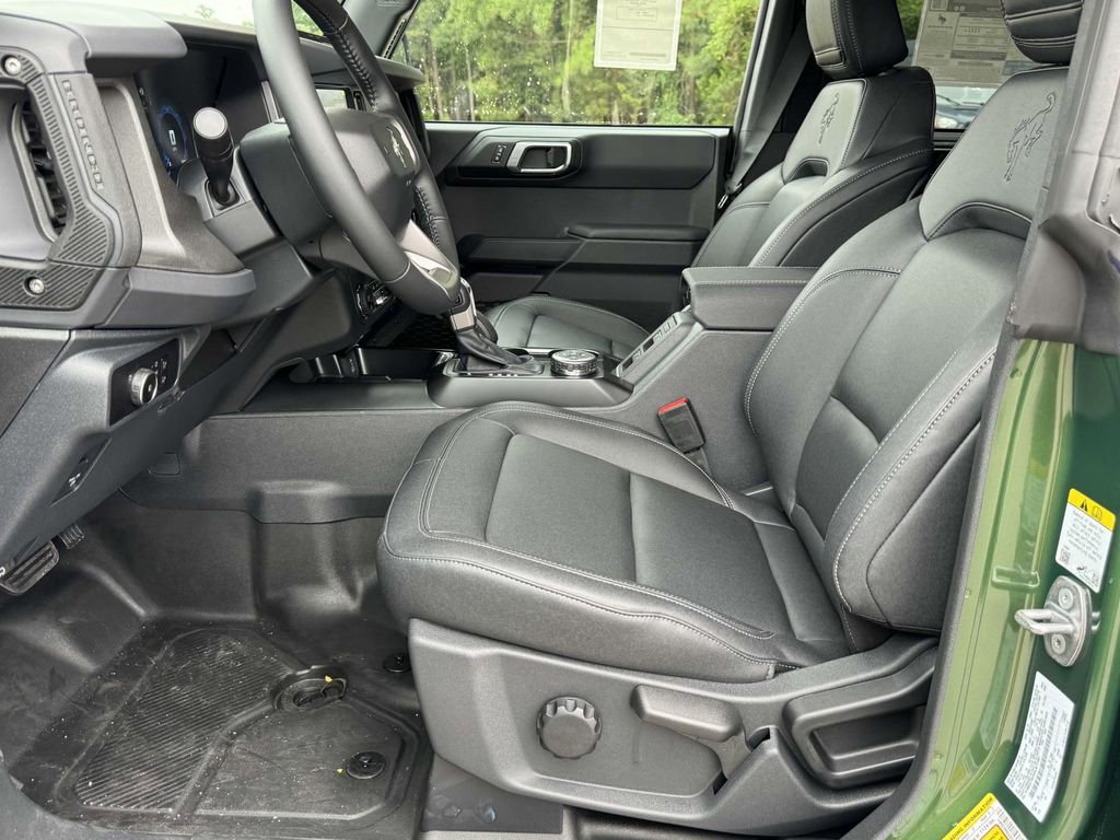 New 2025 Ford Bronco Big Bend w/ Black Diamond Package image 19