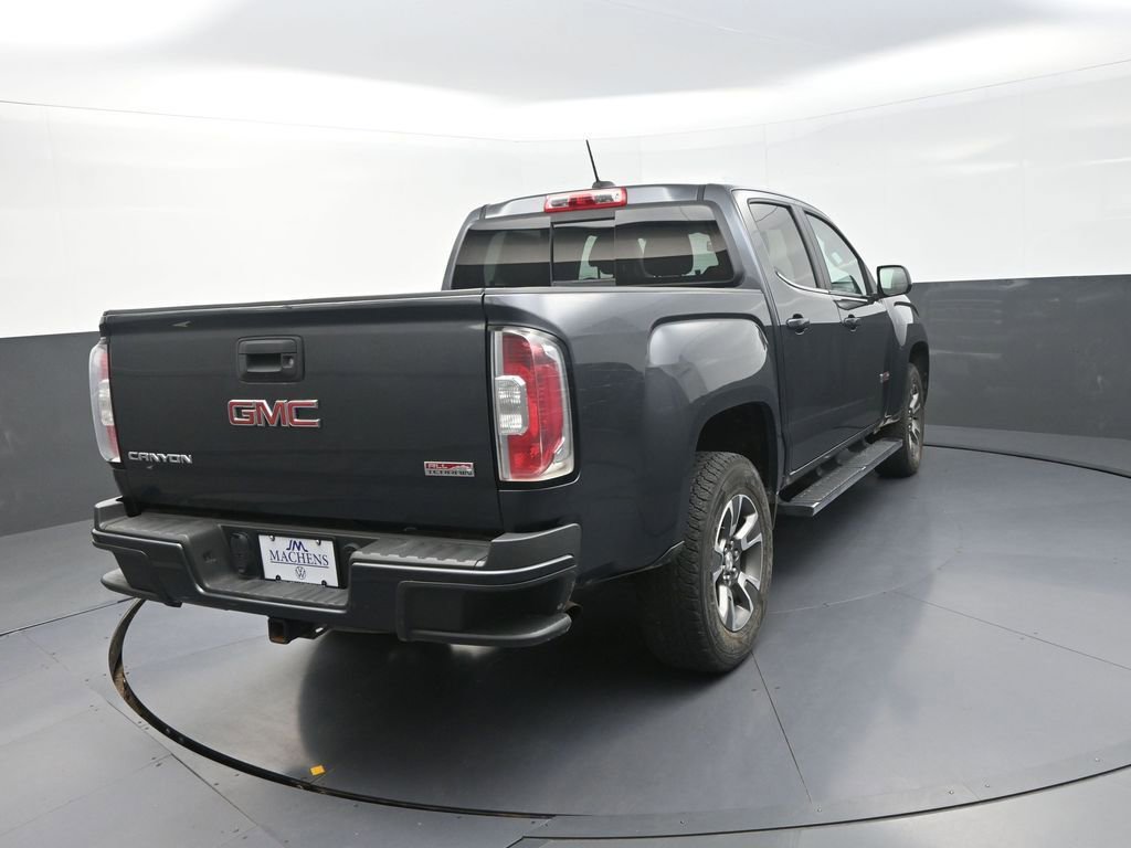 Used 2016 GMC Canyon SLE w/ All Terrain Package image 11