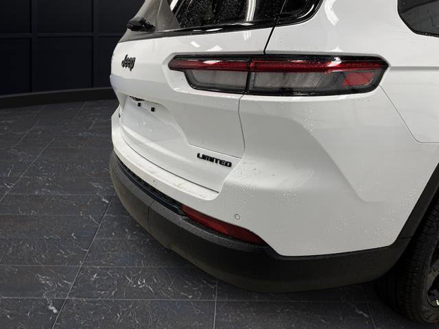 New 2025 Jeep Grand Cherokee L Limited w/ Luxury Tech Group II image 35