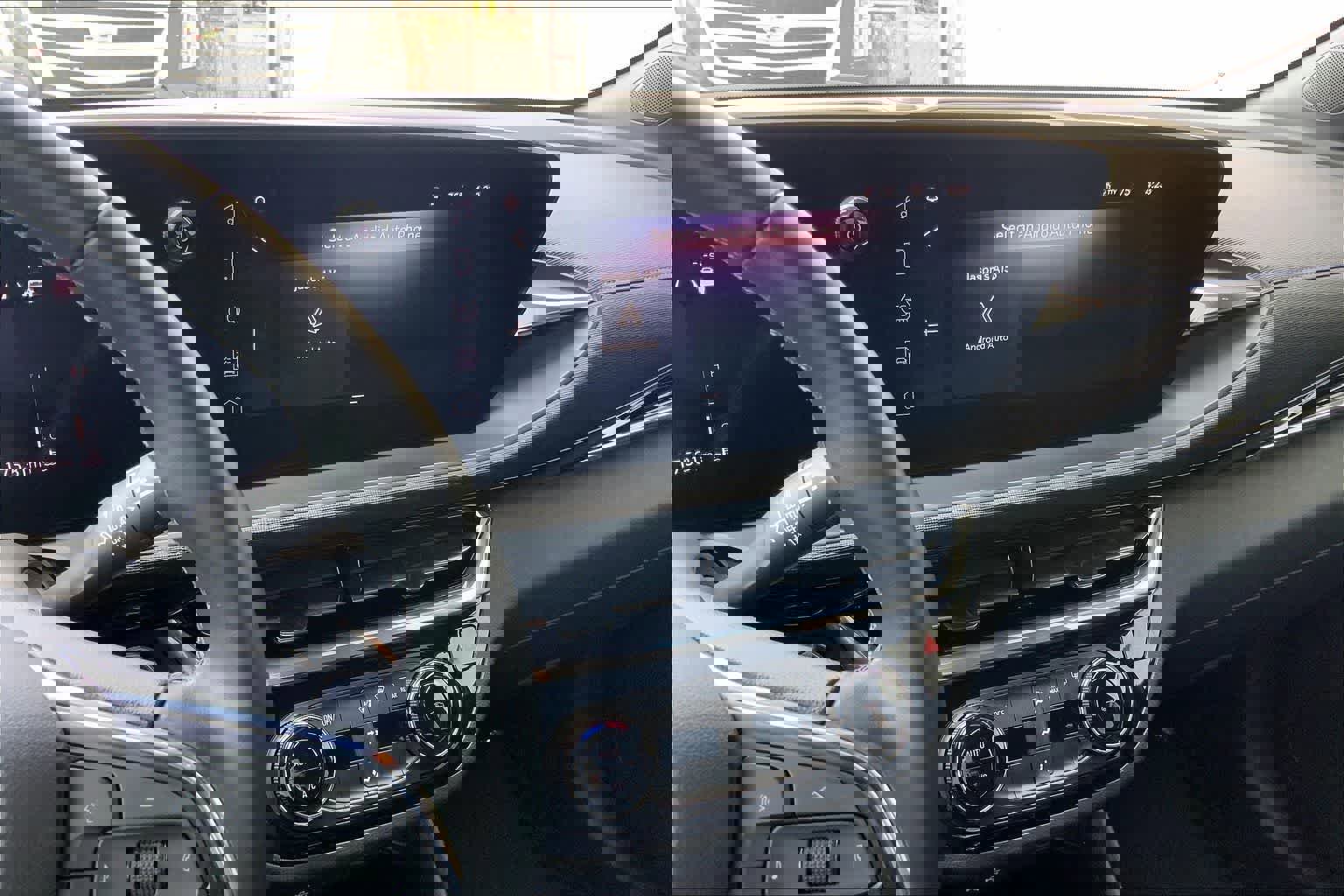 Used 2024 Buick Envista Sport Touring w/ Convenience II Package image 16