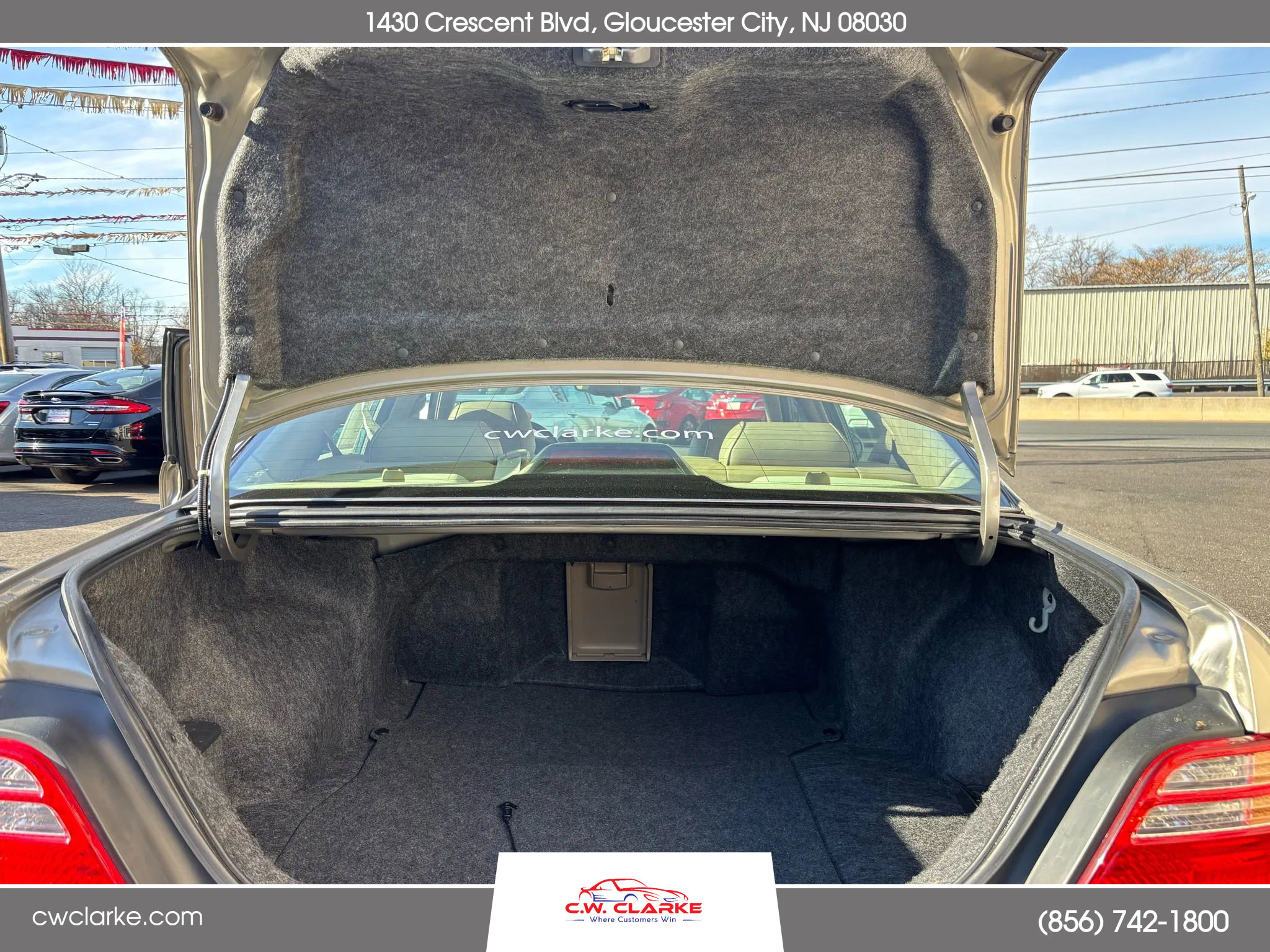 Used 2002 Acura RL image 24