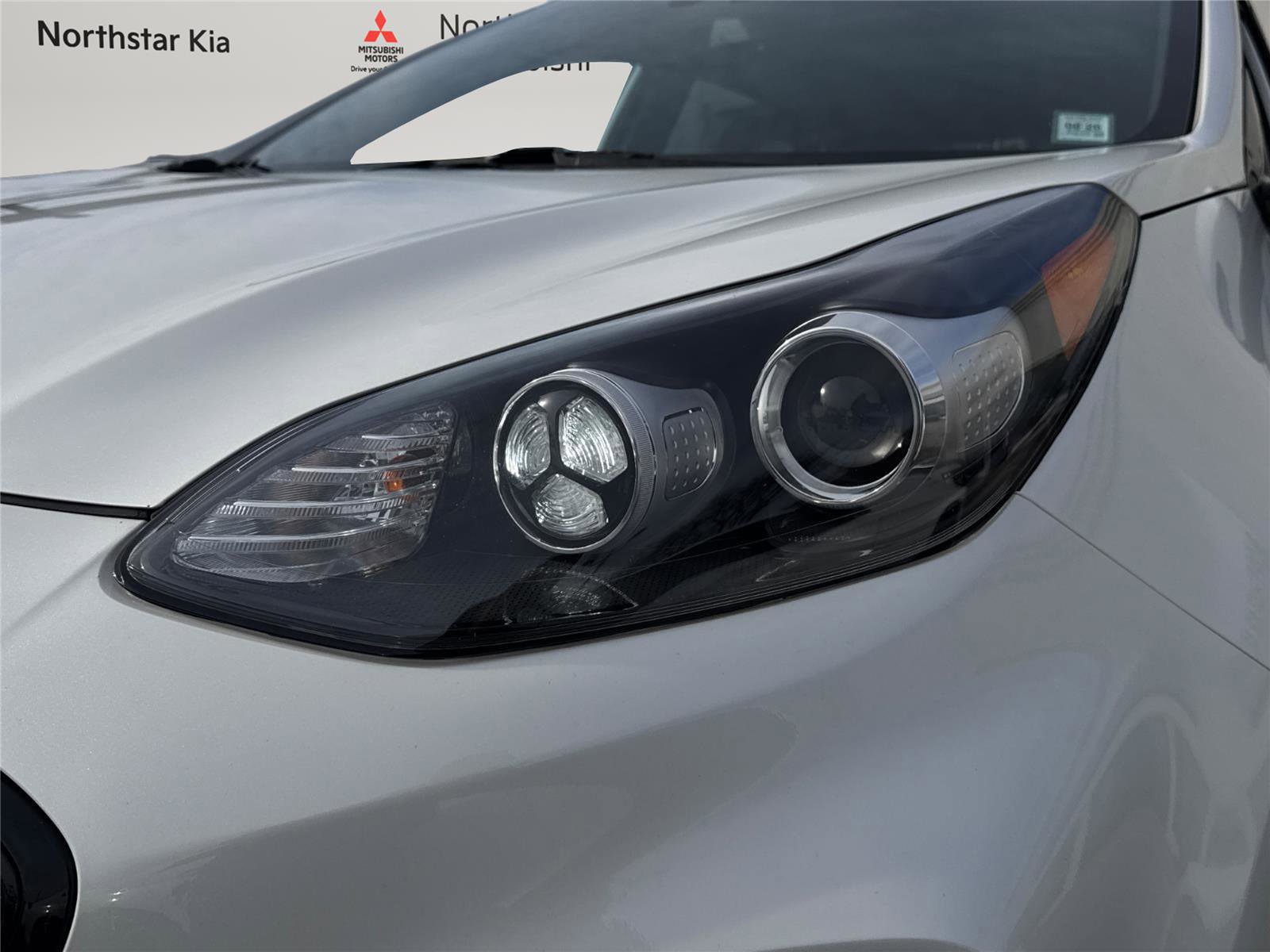 Used 2022 Kia Sportage Nightfall Edition image 28