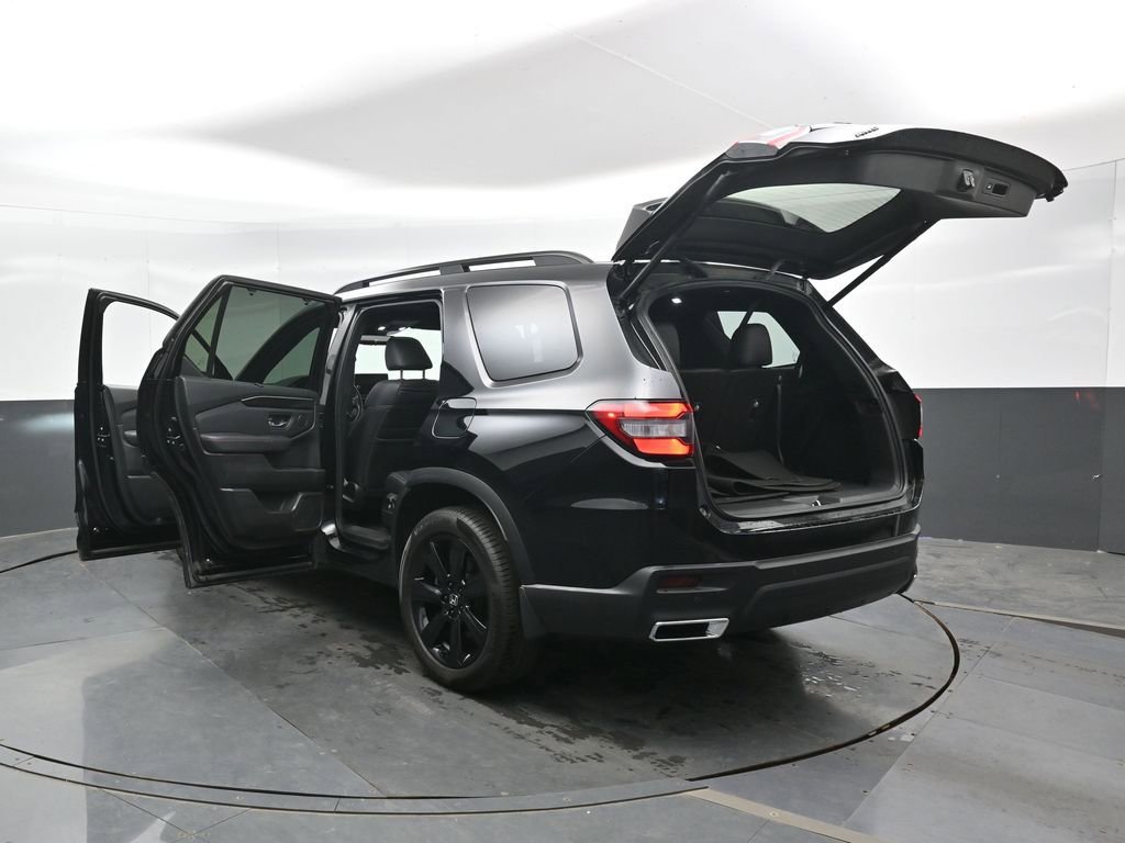 Used 2023 Honda Pilot Elite image 50
