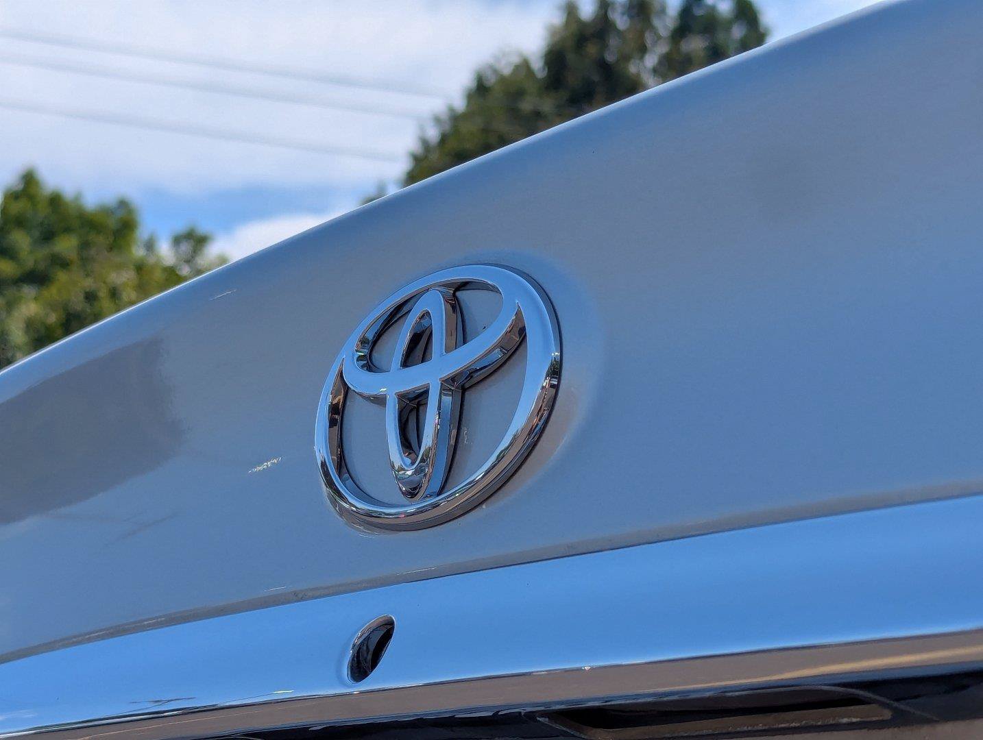 Used 2006 Toyota Camry LE FWD image 26