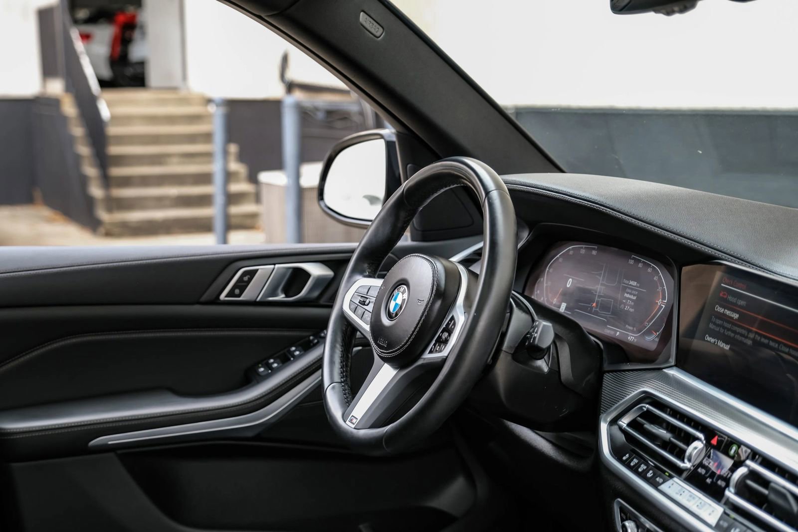 Used 2023 BMW X5 sDrive40i w/ Executive Package image 12