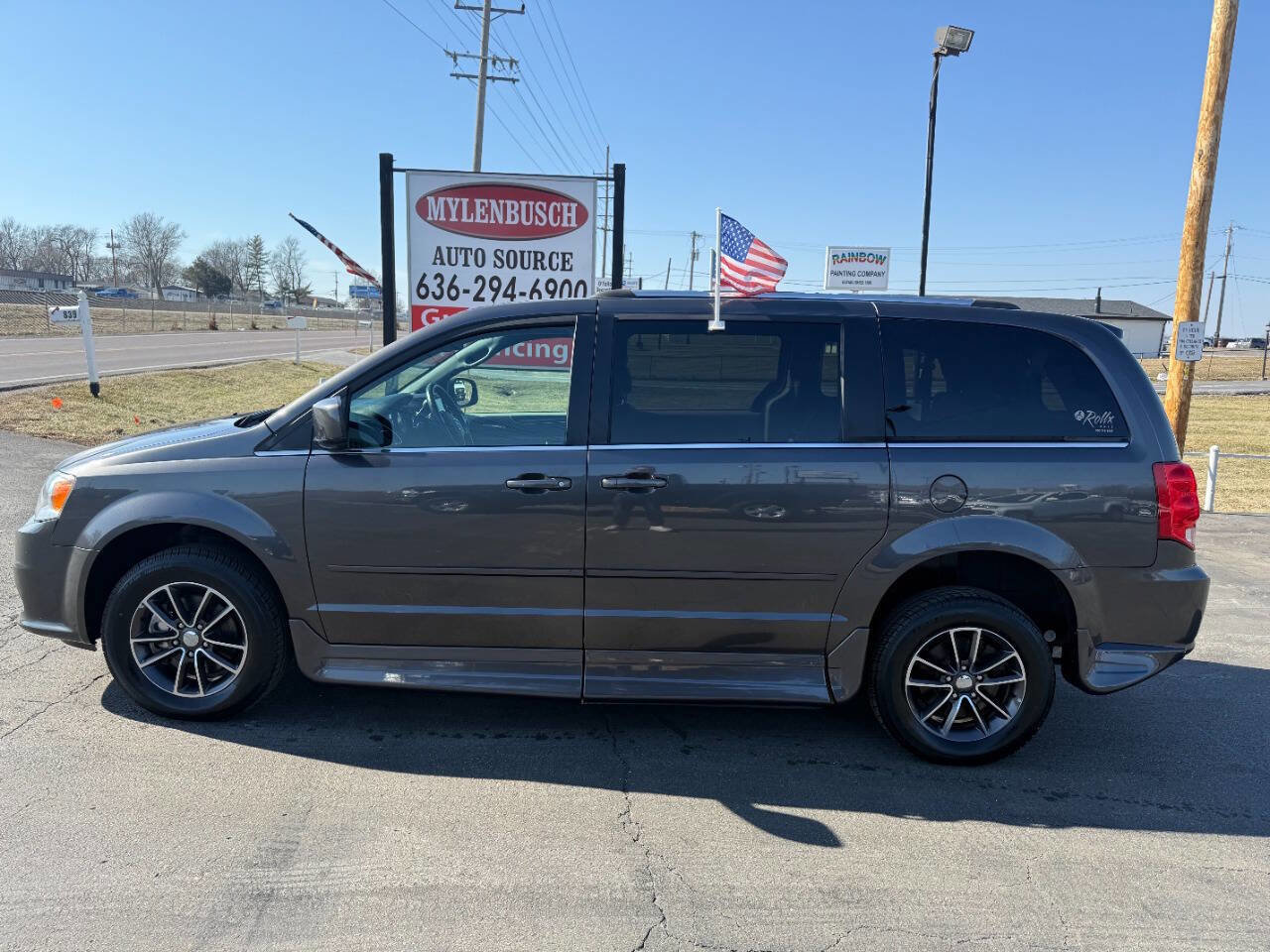 Used 2017 Dodge Grand Caravan SXT