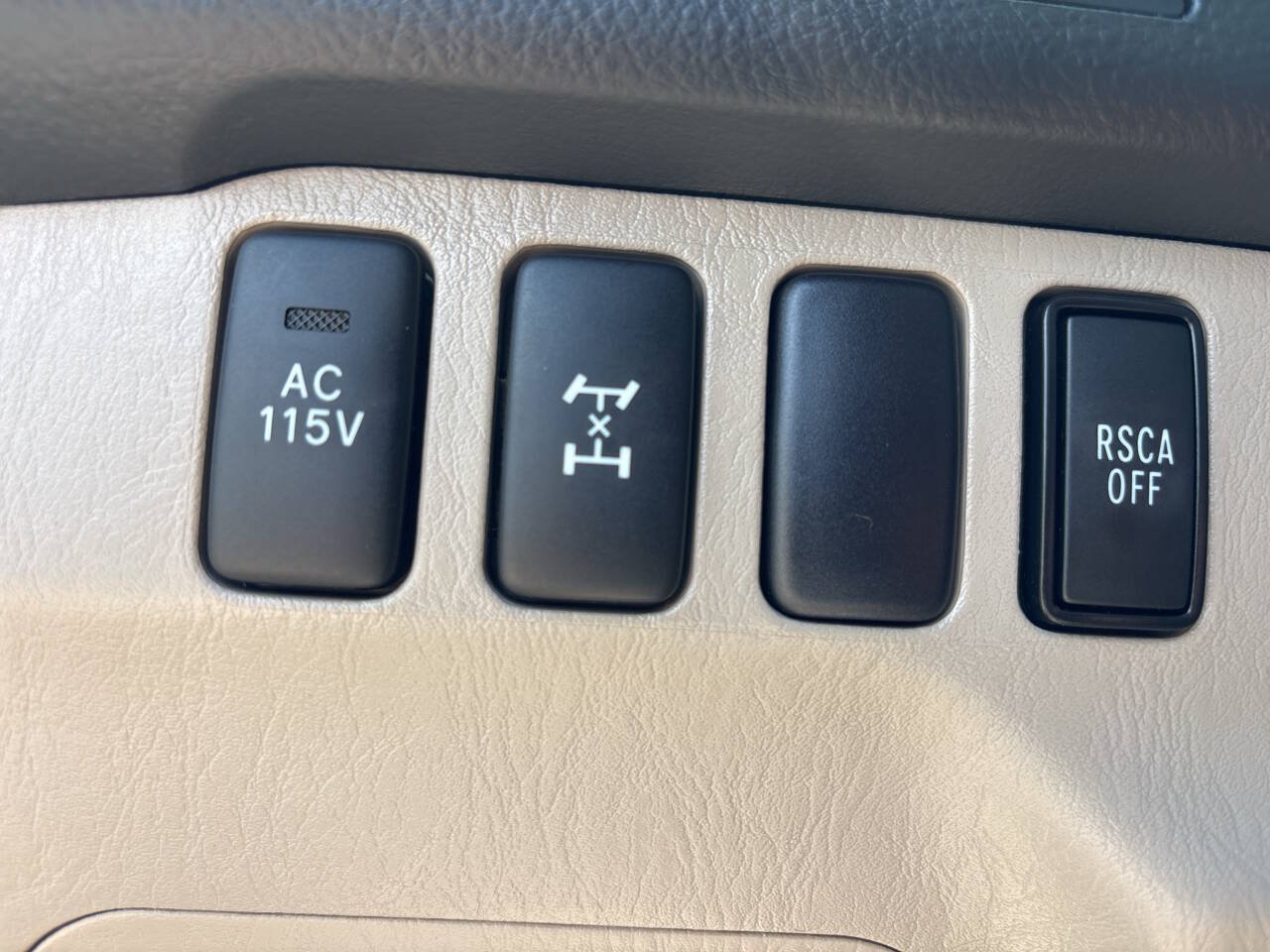 Used 2006 Toyota 4Runner Limited AWD/4WD image 42