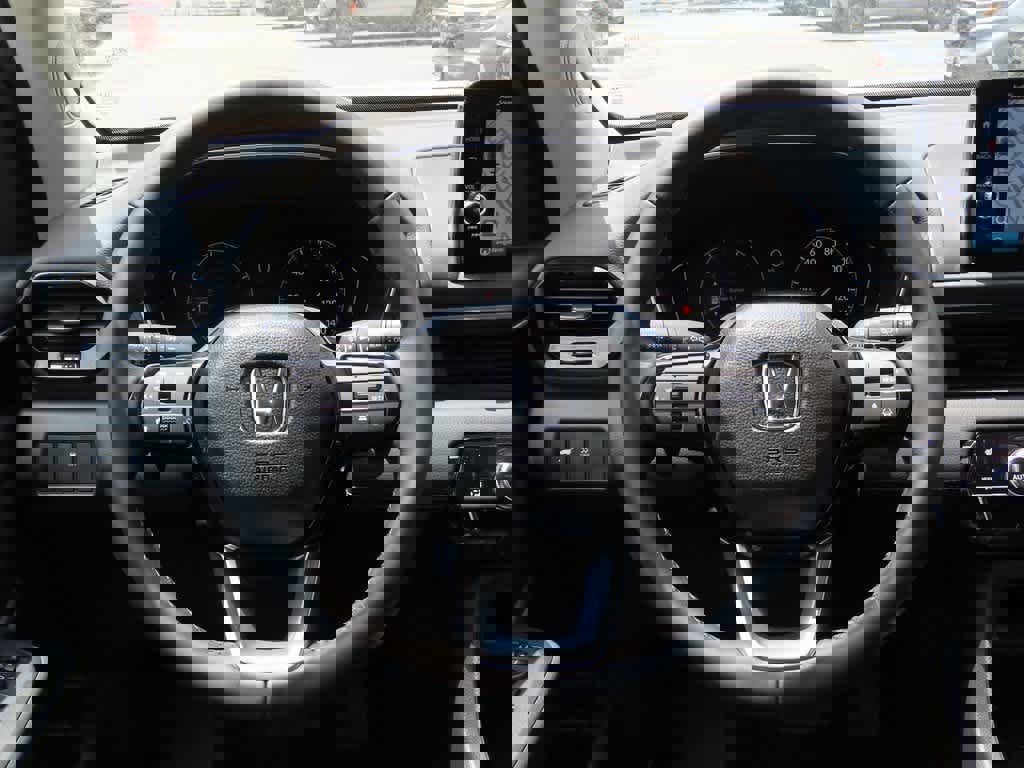 New 2025 Honda Pilot Touring image 19