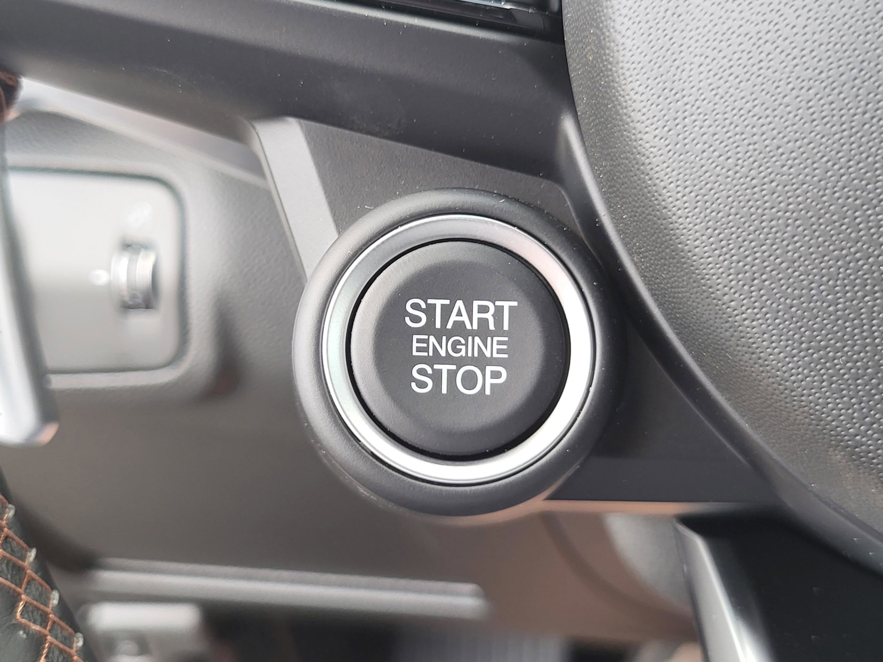 New 2025 Alfa Romeo Giulia w/ Driving Assist Package image 63