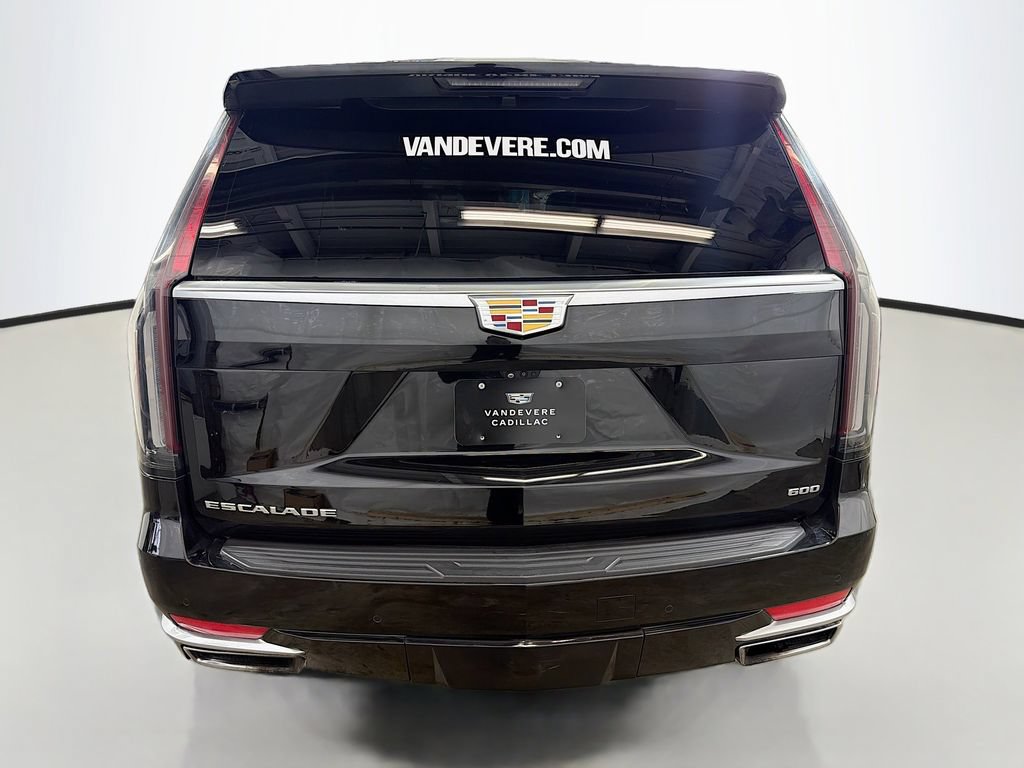 Used 2021 Cadillac Escalade Premium Luxury AWD/4WD image 8