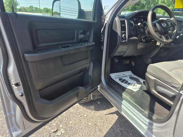 Used 2021 RAM 1500 Tradesman w/ Chrome Plus Package AWD/4WD image 10
