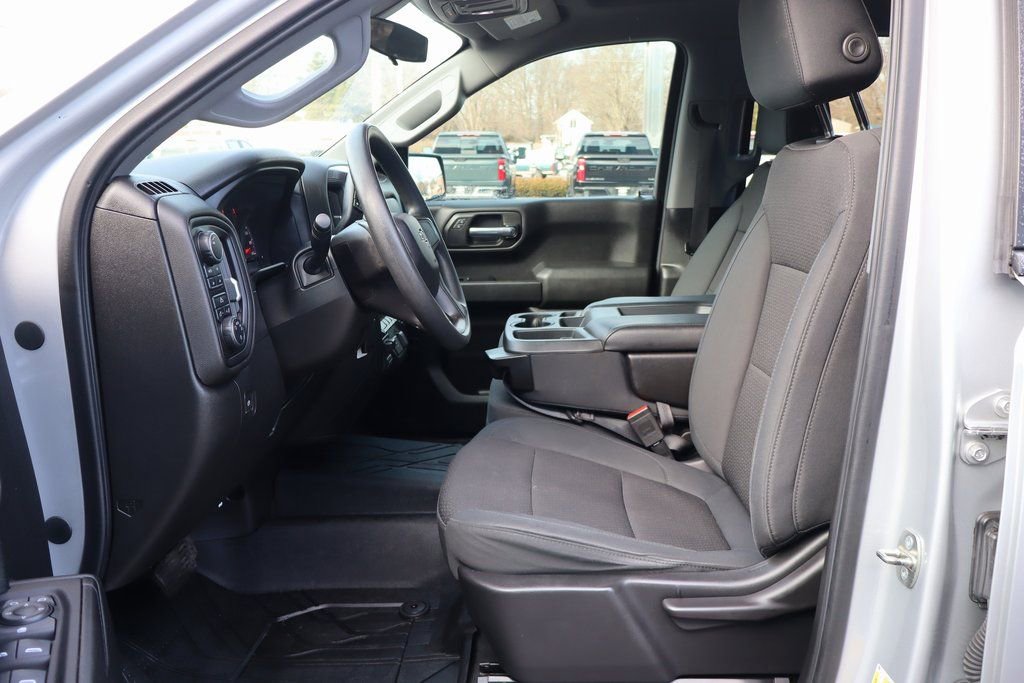 Used 2020 Chevrolet Silverado 1500 Custom Trail Boss w/ Custom Convenience Package image 4