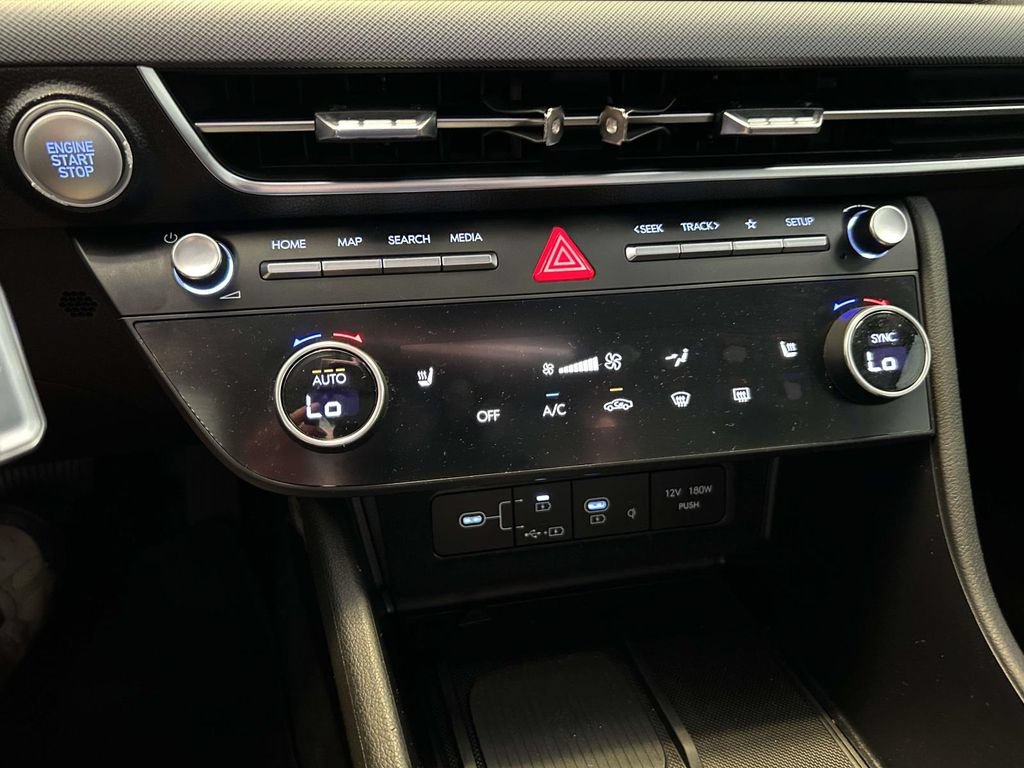 Used 2026 Hyundai Sonata SEL FWD image 22