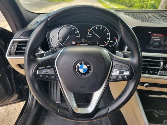 Used 2020 BMW 330i Sedan w/ Driving Assistance Package RWD image 23