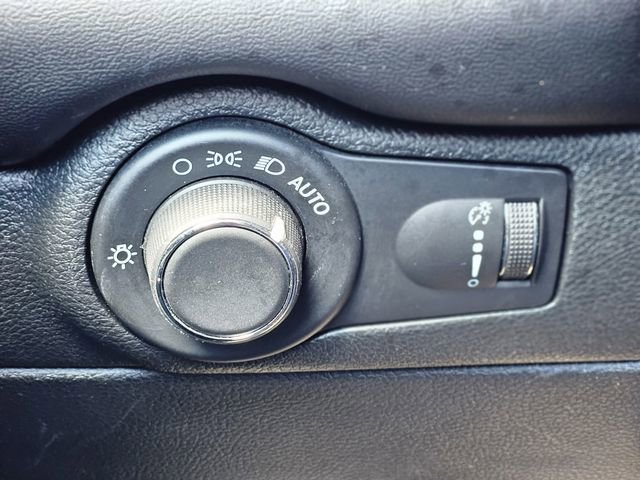 Used 2024 Dodge Durango GT image 17