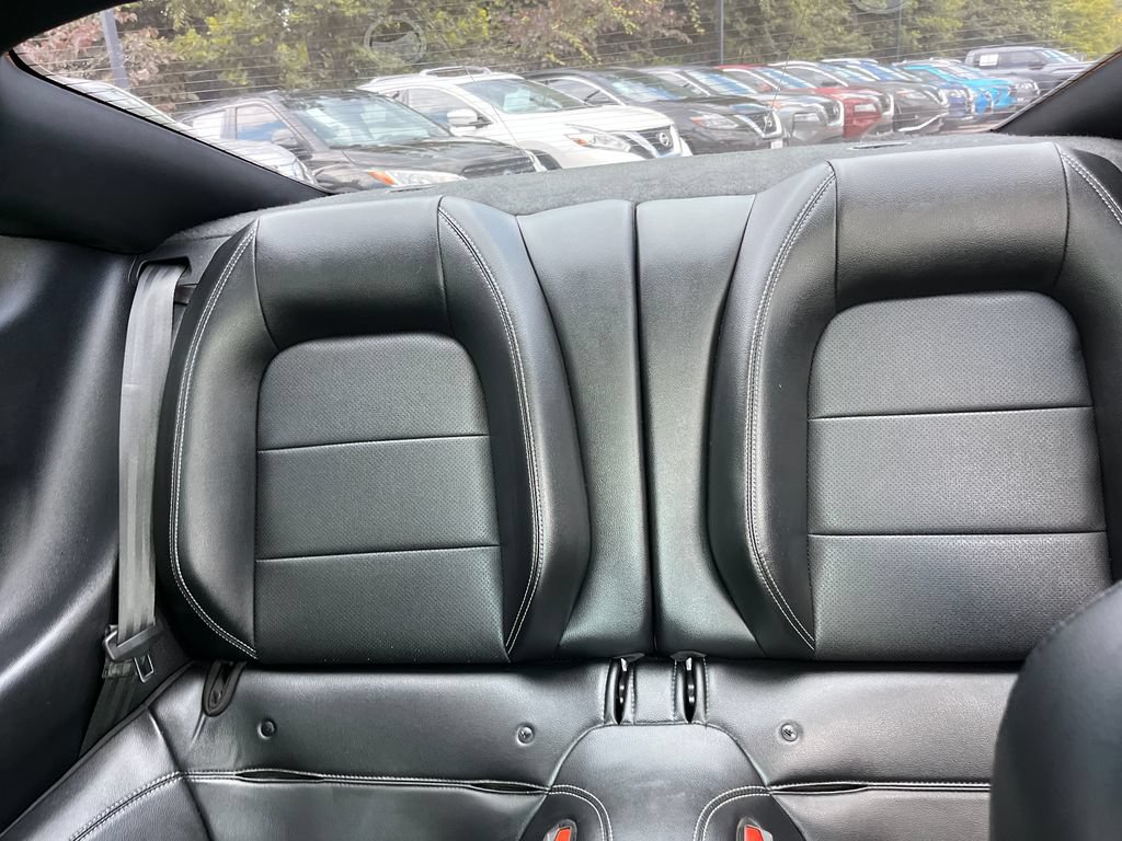 Used 2022 Ford Mustang GT Premium w/ Black Accent Package RWD image 15