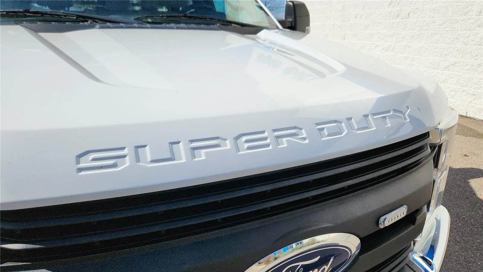 Used 2019 Ford F350 XL w/ Power Equipment Group image 19