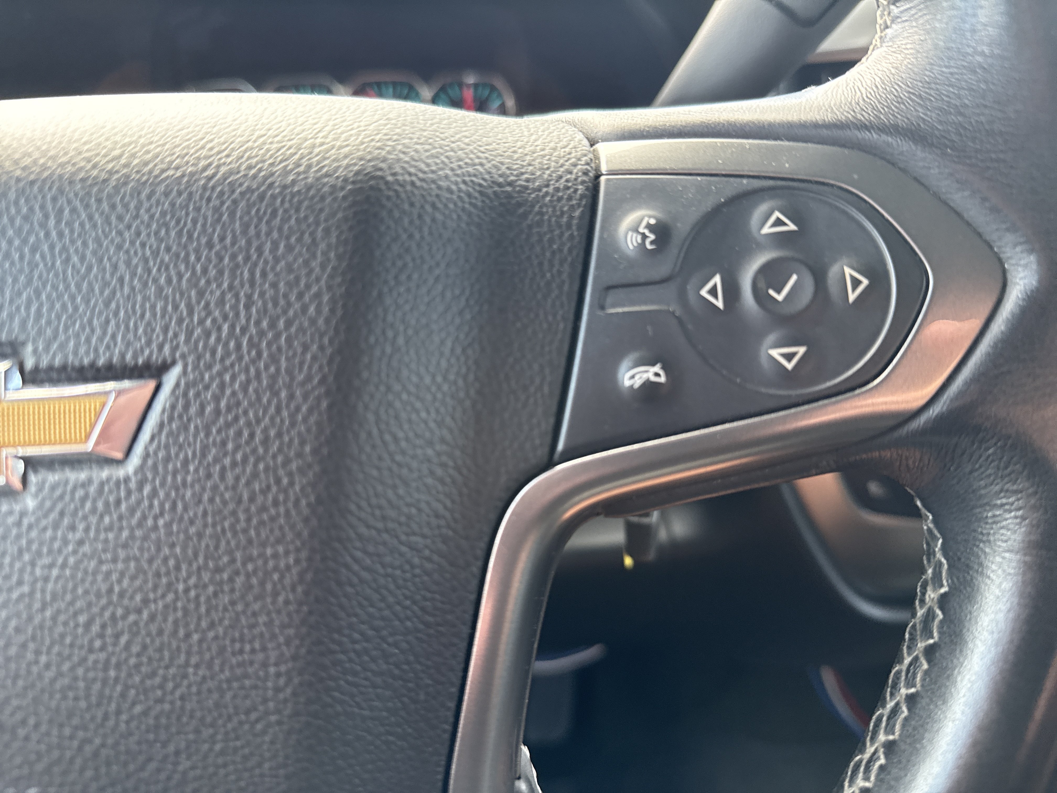 Used 2017 Chevrolet Silverado 1500 LT w/ All Star Edition AWD/4WD image 19