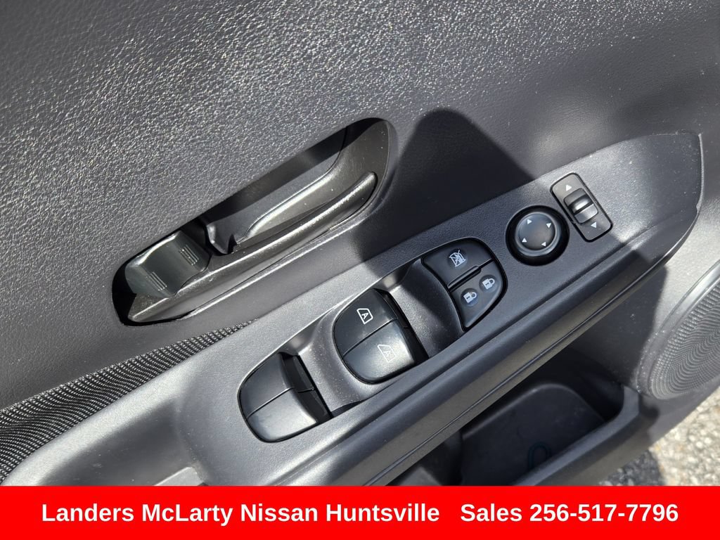 Used 2023 Nissan Kicks S FWD image 21