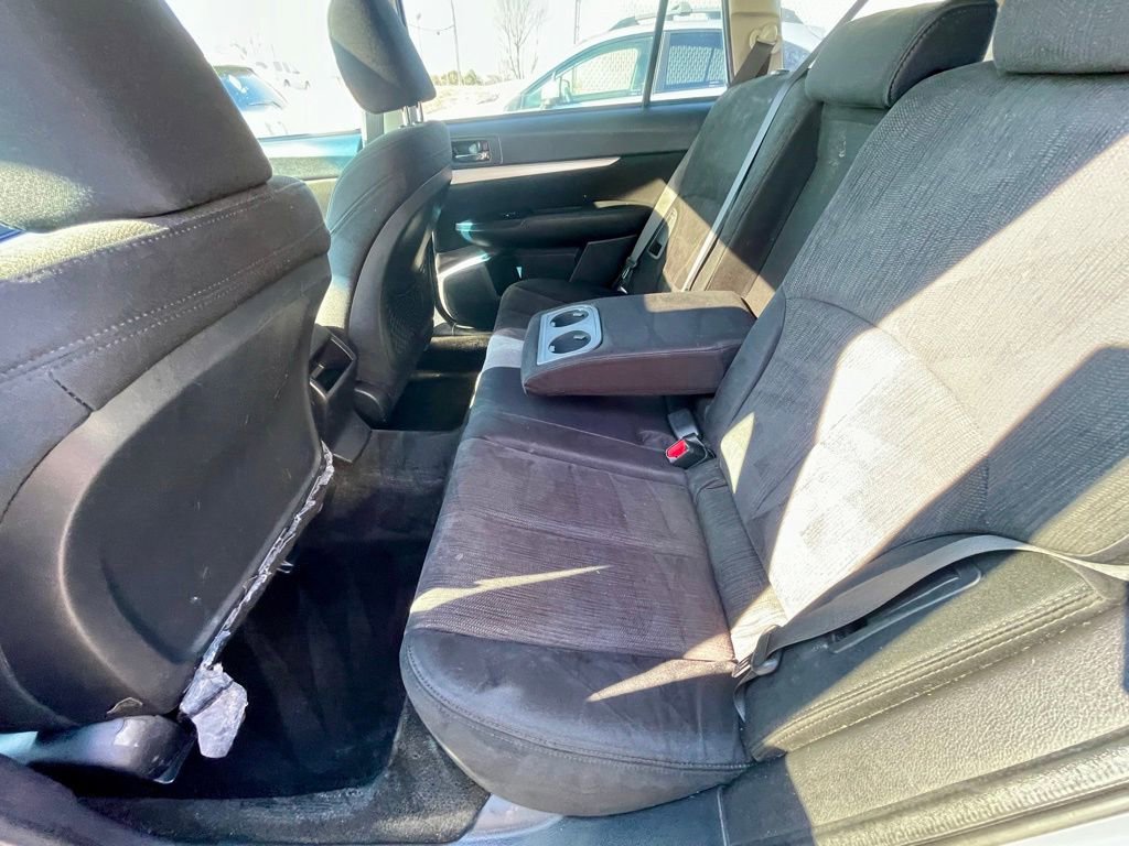 Used 2013 Subaru Outback 2.5i Premium image 14