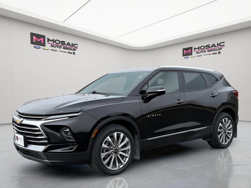 Used 2023 Chevrolet Blazer Premier w/ Enhanced Convenience Package image 8