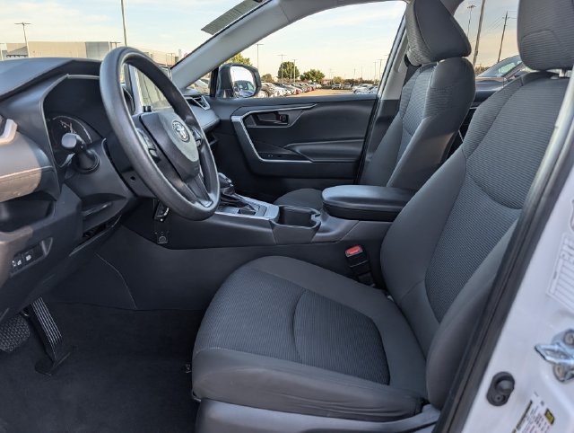 Certified 2025 Toyota RAV4 LE AWD/4WD image 25