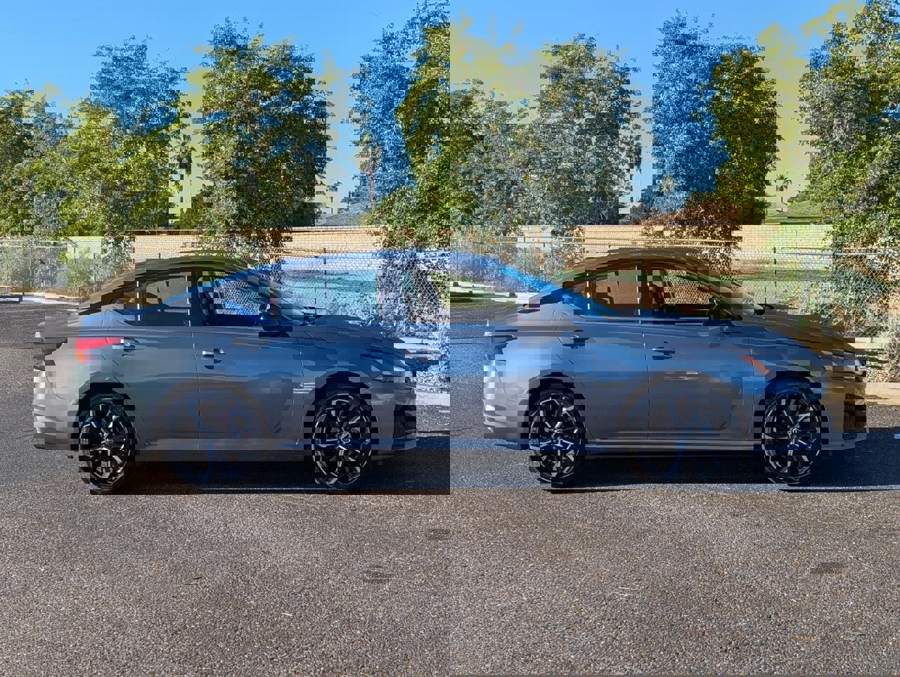 Certified 2023 Nissan Altima 2.5 SR image 7