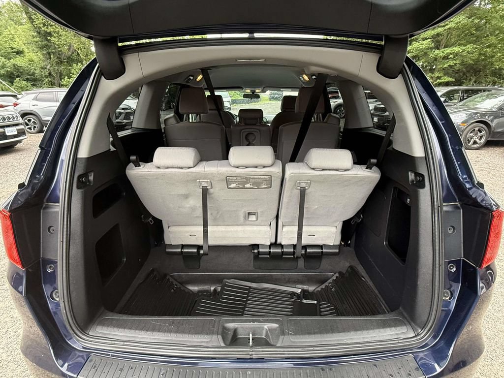 Used 2019 Honda Odyssey EX image 11