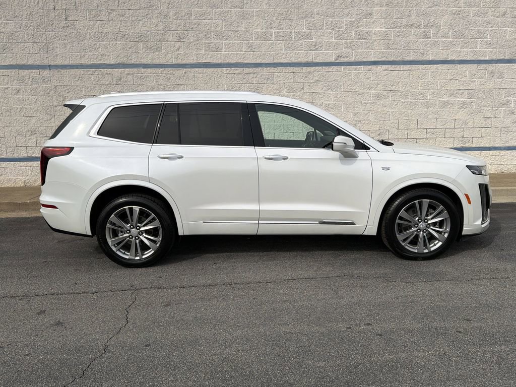 Certified 2023 Cadillac XT6 Premium Luxury image 8