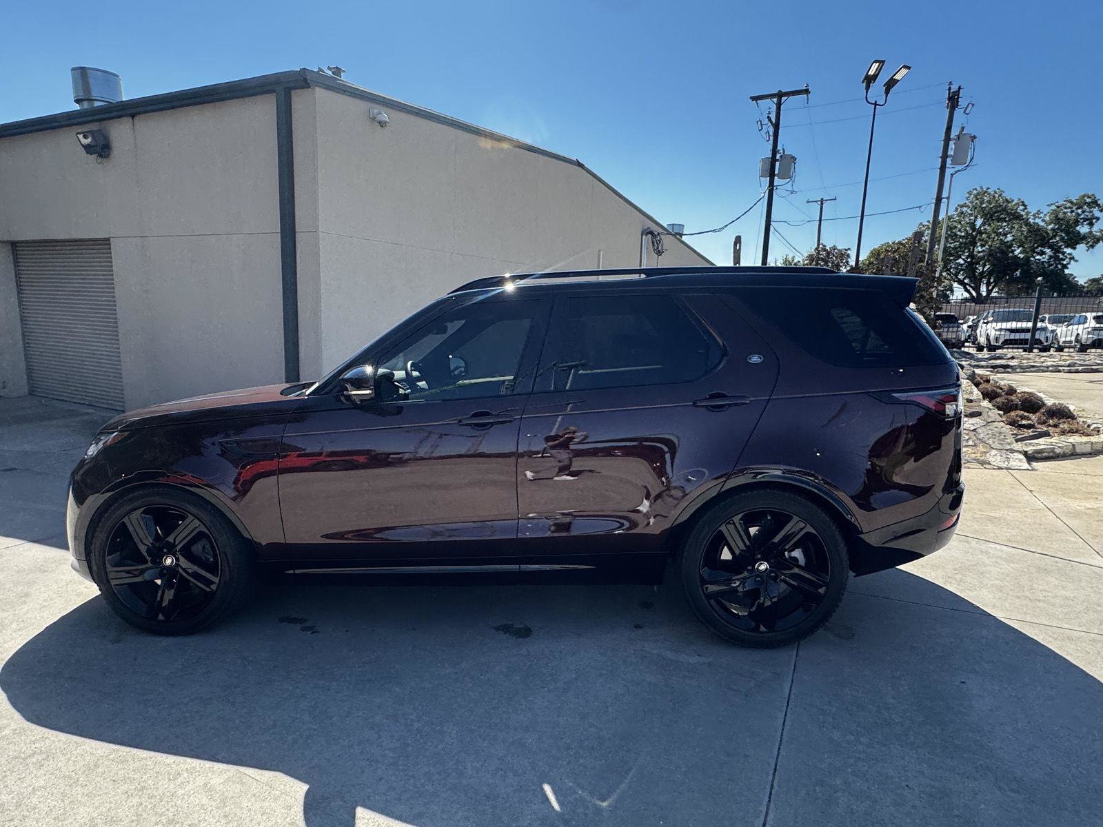 Certified 2026 Land Rover Discovery Limited Edition AWD/4WD image 3