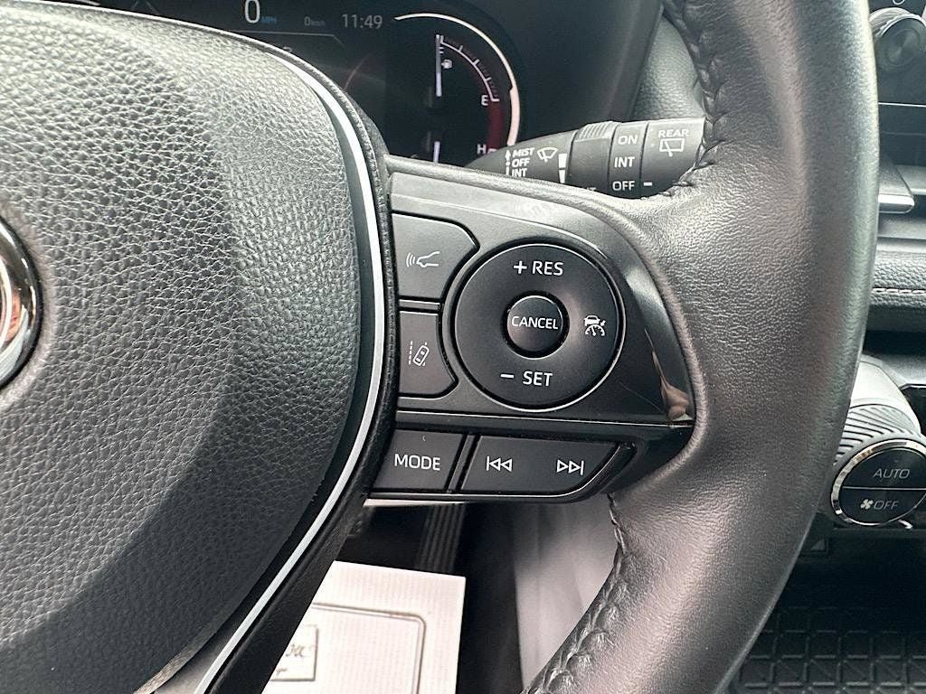 Certified 2023 Toyota RAV4 XLE Premium FWD image 27