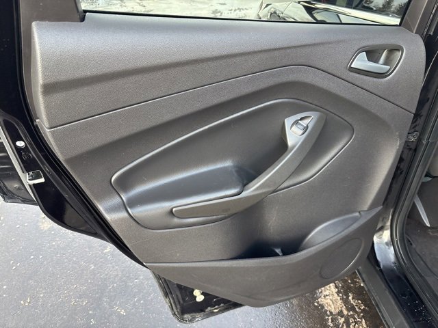 Used 2019 Ford Escape SE image 20