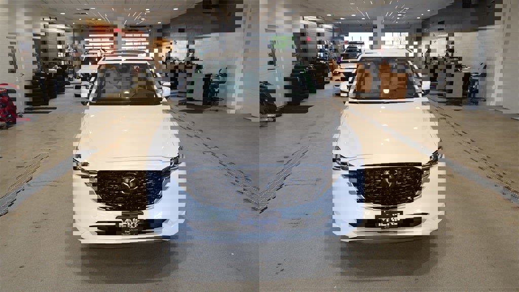 New 2025 MAZDA CX-5 AWD 2.5 S w/ Preferred Package image 2