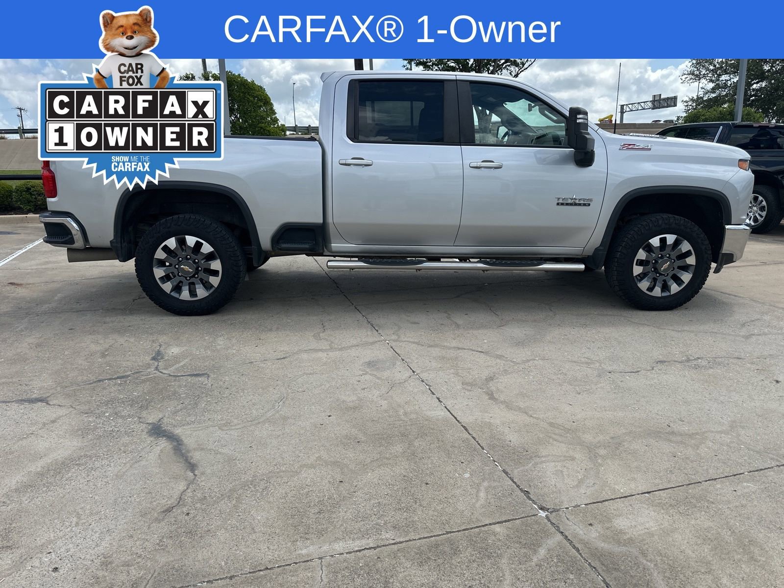 Used 2021 Chevrolet Silverado 2500 LT w/ Texas Edition video 2