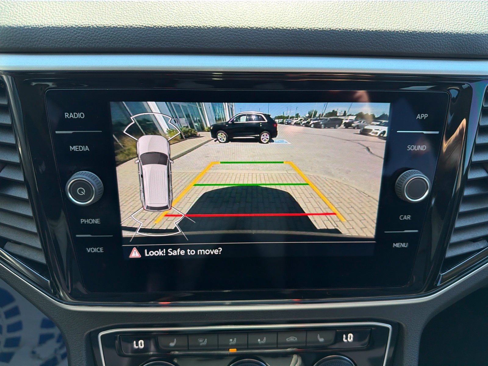 Certified 2023 Volkswagen Atlas SE AWD/4WD image 33