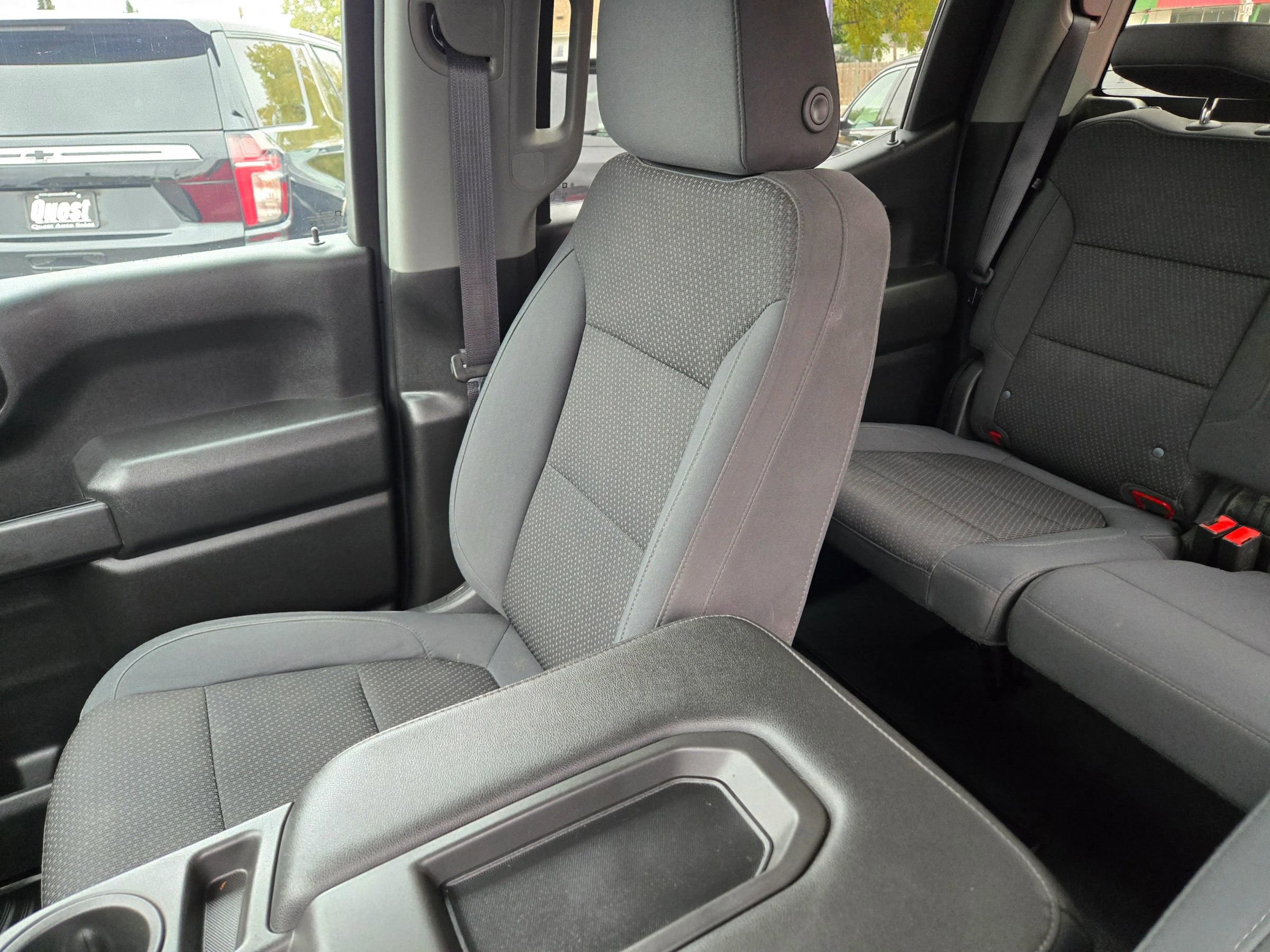 Used 2019 Chevrolet Silverado 1500 Custom Trail Boss w/ Custom Convenience Package image 46