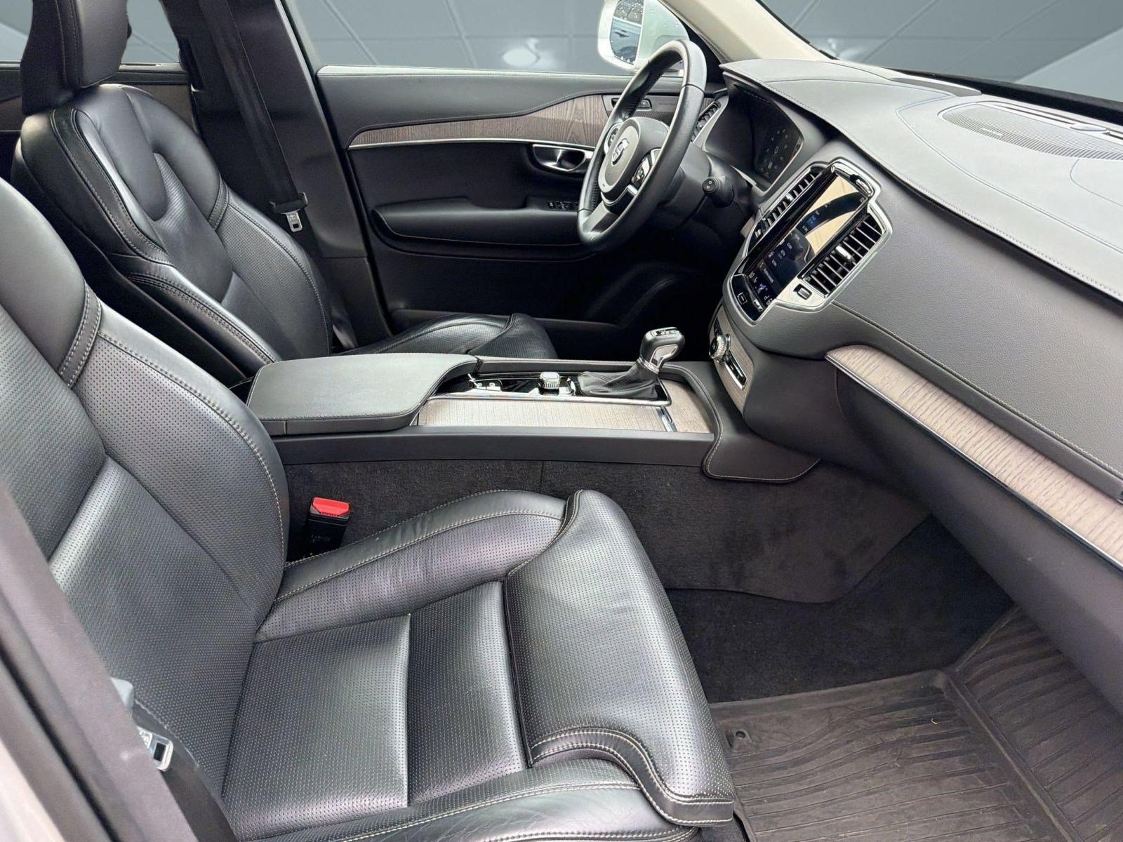 Certified 2022 Volvo XC90 T6 Inscription w/ Advanced Package AWD/4WD image 22