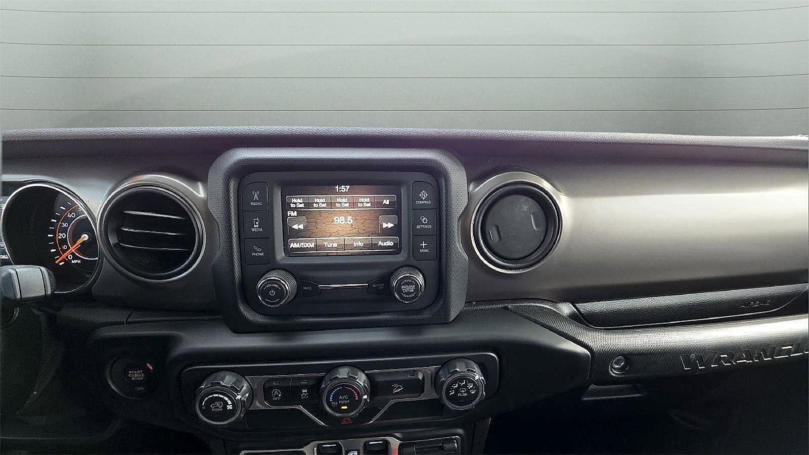 Used 2020 Jeep Wrangler Unlimited Sport S image 22