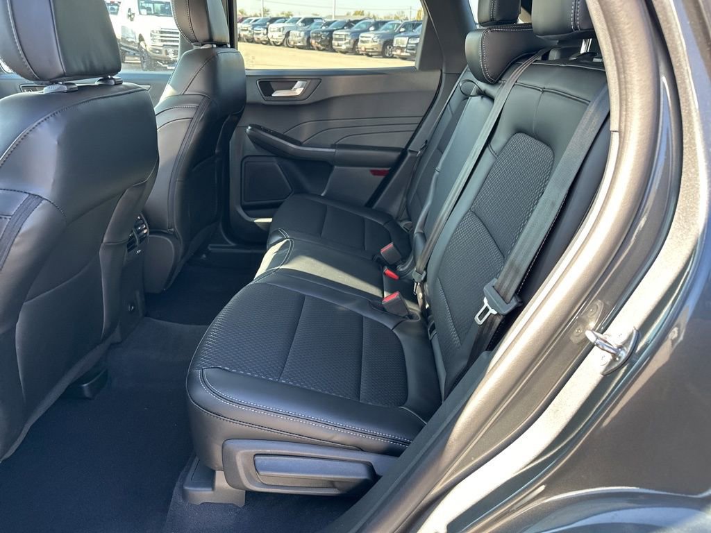 New 2026 Ford Escape SE image 33