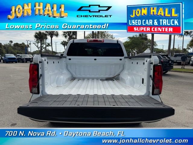 Used 2024 Chevrolet Colorado W/T image 11